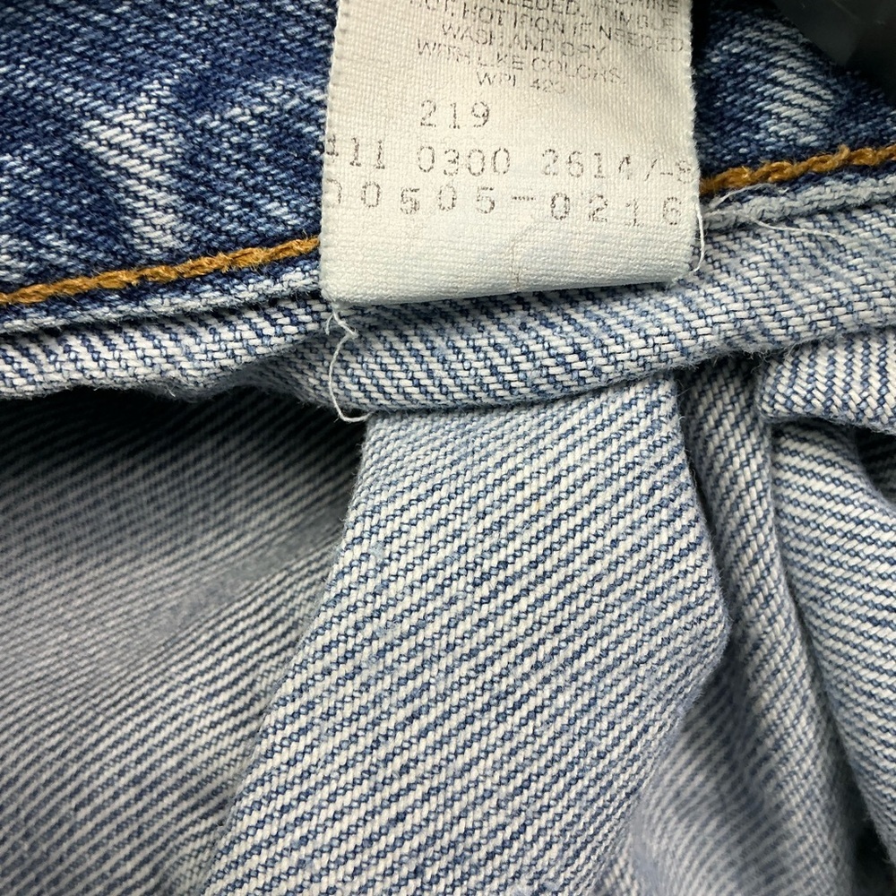 Vintage Levi’s 505 straight leg jeans 35 x 30 made in Mexico - Picture 7 of 9